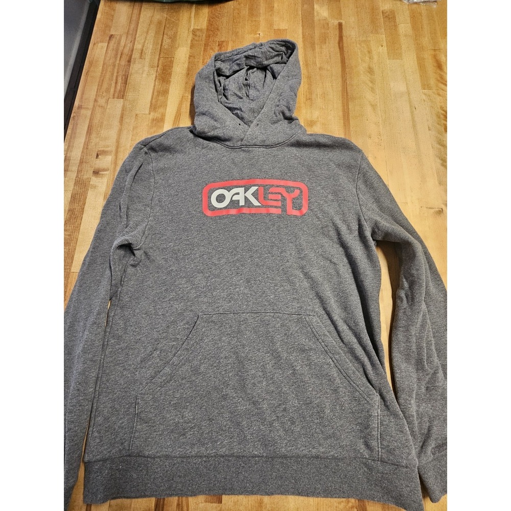 Oakley Mens Regular Fit Hoodie Charcoal Gray Red Logo Pullover Sweatshirt Medium